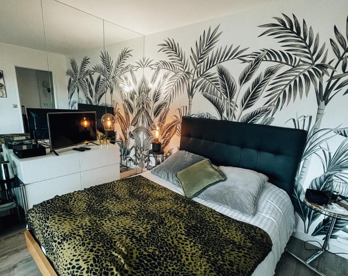 Beautiful Modern Fully Furnished Studio Levallois-Perret Exteriér fotografie