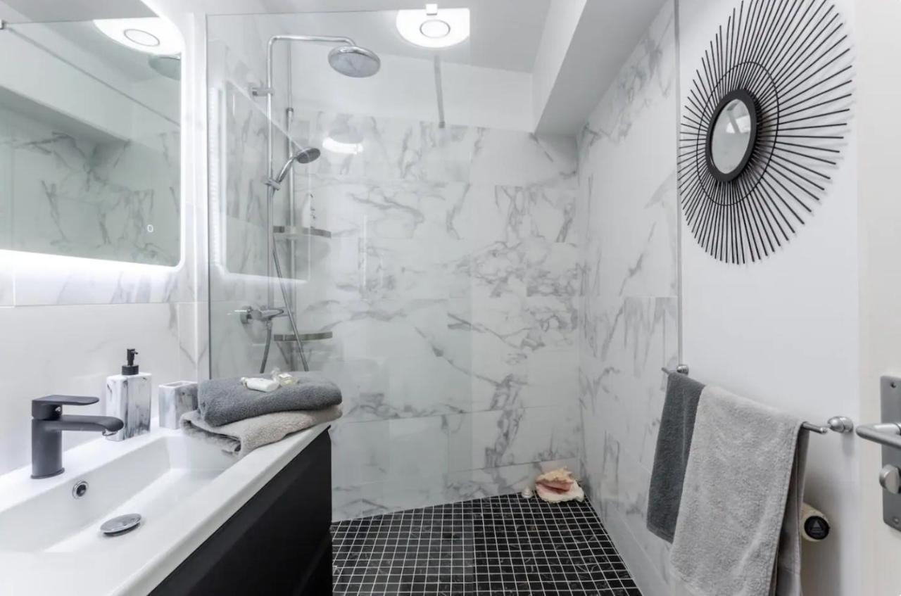 Beautiful Modern Fully Furnished Studio Levallois-Perret Exteriér fotografie