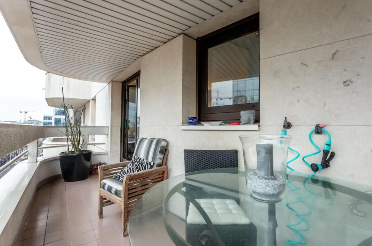 Beautiful Modern Fully Furnished Studio Levallois-Perret Exteriér fotografie