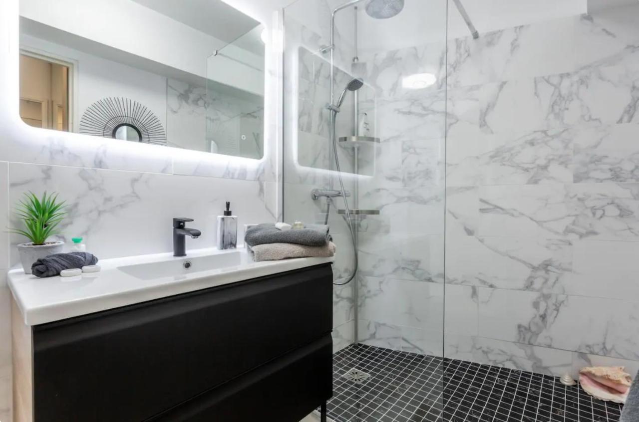 Beautiful Modern Fully Furnished Studio Levallois-Perret Exteriér fotografie